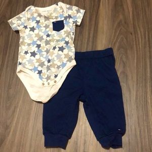 3-6M Tommy Hilfiger Star Matching Set